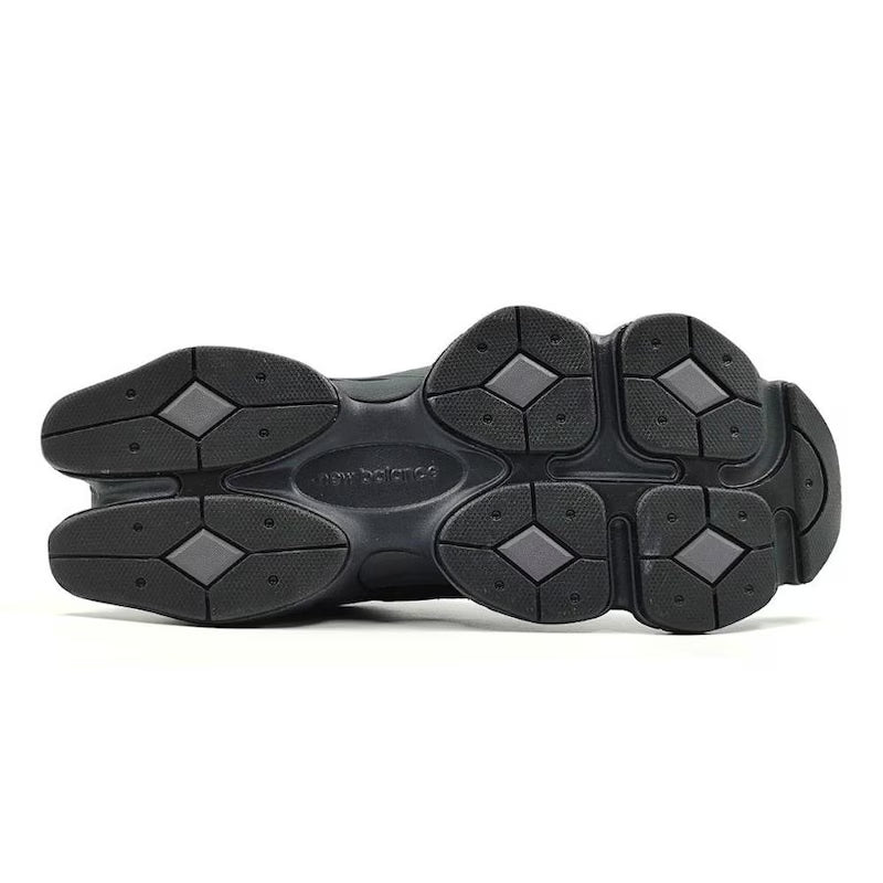 New Balance 9060 Triple Black