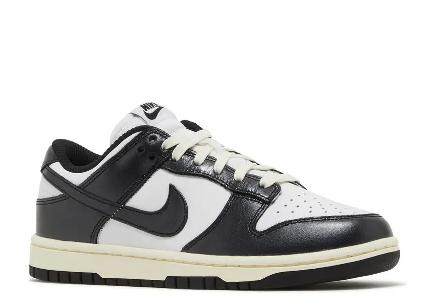 Wmns Dunk Low 'Vintage Panda'