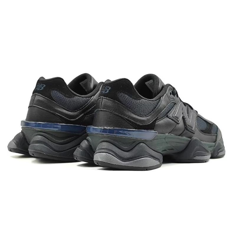 New Balance 9060 Triple Black